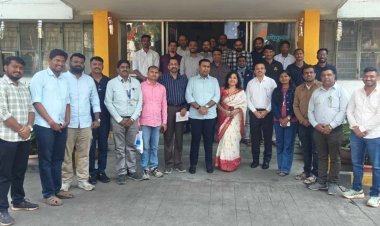 सी.पी.टी.पी. २०११ बॅच प्रशिक्षणार्थी अधिकाऱ्यांची ‘गोकुळ’ दूध संघाला अभ्यास भेट