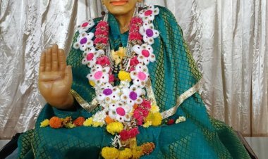 कोल्हापुरातील चौंडेश्वरी हॉल मध्ये एक दिवसीय गुरुचरित्र पारायण सोहळा संपन्न