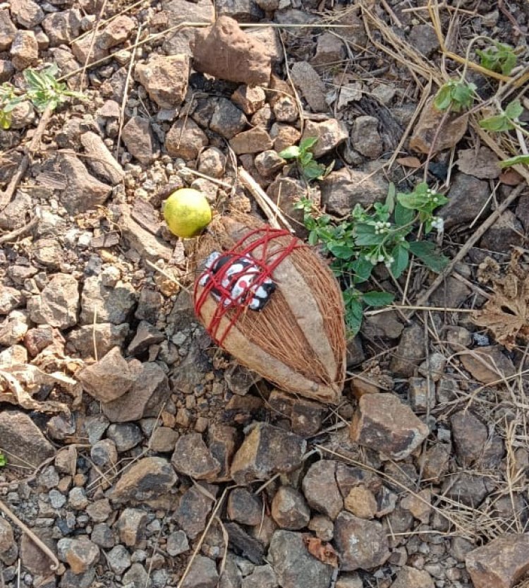 आकनूर स्मशानभूमीत अमावस्या - पौर्णिमेला होतोय अघोरी प्रकार ; ग्रामस्थांमध्ये भीतीचे वातावरण