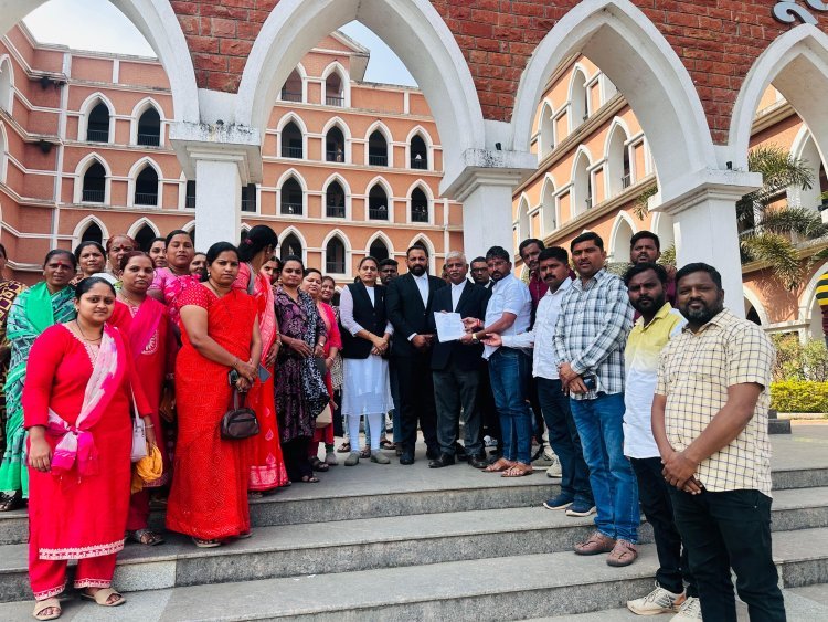 कोल्हापूर सिटी बार असोसिएशनच्या अध्यक्षांना निवेदन