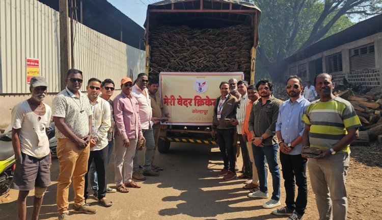 मेरी वेदर क्रिकेट क्लबच्या वतीने पंचगंगा स्मशानभूमीसाठी ३० हजार शेणीदान