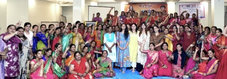 कागलमध्ये ज्वेलरी मेकिंग कार्यशाळेस महिलांचा उत्स्फूर्त प्रतिसाद