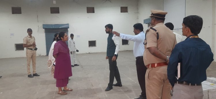 मतमोजणी केंद्रांची जिल्हाधिकारी अमोल येडगे - प्रशासक के. मंजूलक्ष्मी यांच्याकडून पाहणी