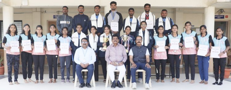 शरद कृषी महाविद्यालयाच्या विद्यार्थ्यांचे विविध क्रीडा स्पर्धेत यश