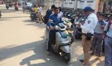 शहर वाहतूक पोलीसांकडून ३२६ जणांवर कारवाई ; २.१२ लाखांचा दंड वसूल