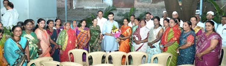 जिल्हा परिषद - पंचायत समिती निवडणुकीसाठी राजे समरजितसिंह घाटगे यांच्याकडे इच्छुकांची भाऊगर्दी