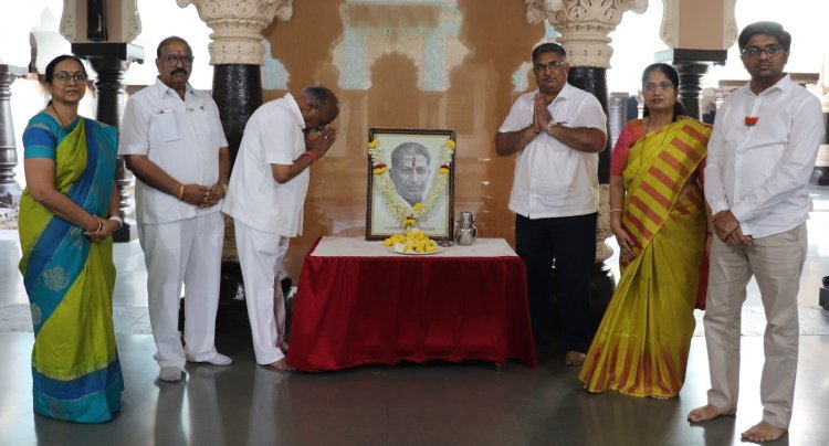 डीकेटीई मध्ये सहकारमहर्षी स्व. दत्ताजीराव कदम यांच्या जयंतीनिमित्त अभिवादन