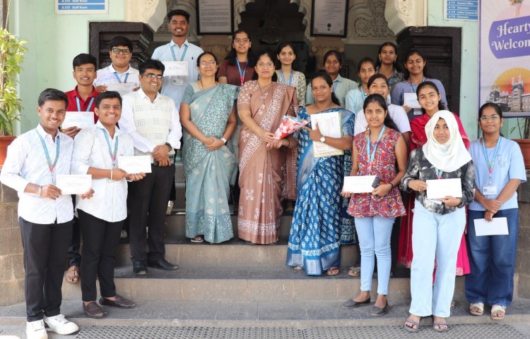 डीकेटीईच्या टेक्स्टाईल डिप्लोमा विद्यार्थ्यांची अर्टिस्ट कॉन्फरन्समध्ये ऐतिहासिक कामगिरी