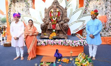 शाहू ग्रुप व  शिवजयंती लोकोत्सव समितीच्यावतीने शिवजयंती साजरी