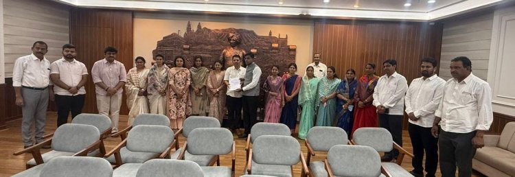 राष्ट्रवादीच्या जिल्हा परिषदेतील गटाची जिल्हाधिकाऱ्यांकडे नोंदणी