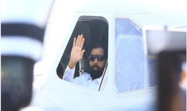 रोहित पवारांचा नवा 'बॉम्ब',CM एकनाथ शिंदेंचं विमान इराण पाडणार होते?