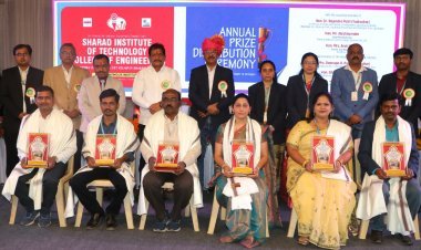 शरद इंजिनिअरिंगमध्ये शिक्षकांचा आदर्श शिक्षक पुरस्काराने सन्मान