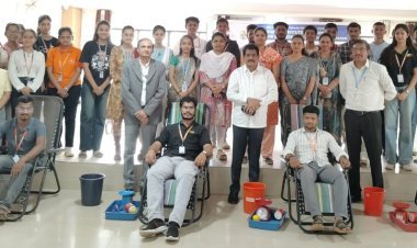 शरद इंजिनिअरिंगमध्ये महिला दिनानिमित्त १२२ जणांचे रक्तदान