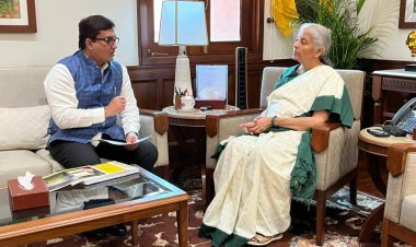 ट्रॅक्टरच्या ट्रॉलीवरील जीएसटी रद्द करावा, खा. धनंजय महाडिक यांची केंद्रीय अर्थमंत्र्यांकडे मागणी