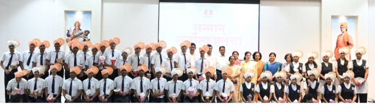 श्रद्धा इन्स्टिट्यूटचे जेईई व नीट परीक्षेत पश्चिम महाराष्ट्रात अव्वल स्थान - महापौर.उदय धातुंडे