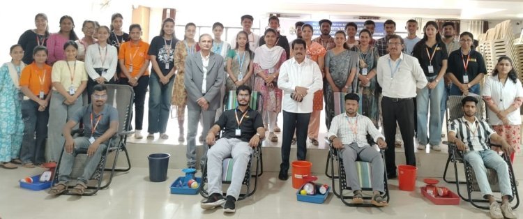 शरद इंजिनिअरिंगमध्ये महिला दिनानिमित्त १२२ जणांचे रक्तदान