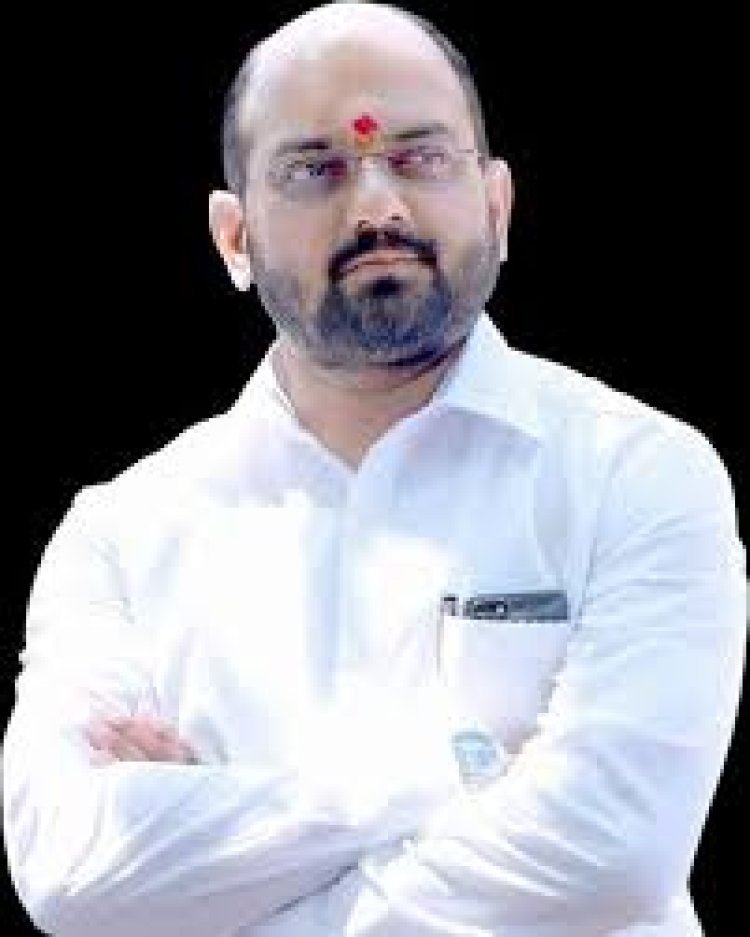 इतिहासाचा व्यासंगी बालेकिल्ला ढासळला - आमदार अमल महाडिक