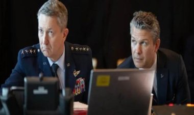 डोनाल्ड ट्रम्प यांना होर्मुझ मोहिमेतून माघार घ्यायला लावणारी 'ती' व्यक्ती अखेर कोण आहे?