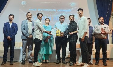 डीकेटीईच्या विद्यार्थ्यांना वॉलचंद कॉलेज येथील स्ट्रक्चर मेकिंग स्पर्धेत प्रथम क्रमांकाचे बक्षिस