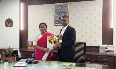 नुतन आयुक्त डॉ. राजेंद्र भारुड यांनी पदभार स्वीकारला