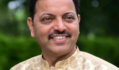 समीर देशपांडे यांना सरपंच परिषदेचा राज्यस्तरीय पुरस्कार