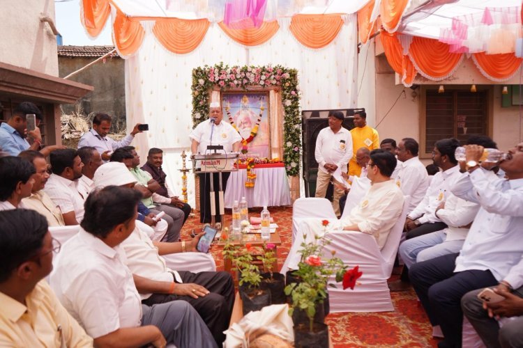 राष्ट्रसंत कैकाडी बाबांनी  मानवतेची महान शिकवण दिली- ना. हसन मुश्रीफ