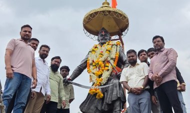 मराठा सेवा संघ कोल्हापूर तर्फे रुईकर कॉलनी येथे छ.संभाजी महाराज जयंती साजरी