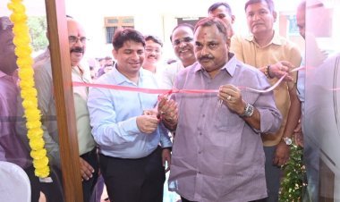 साईनाथ मल्टिस्टेटच्या जयसिंगपूर शाखेचे उद्घाटन