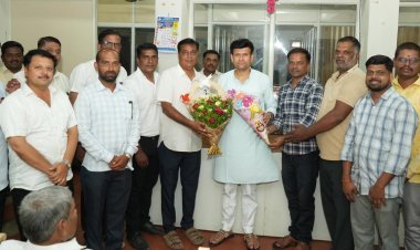 अण्णासाहेब पाटील महामंडळाच्या व्याज पाठपुराव्याबद्दल राजे समरजितसिंह घाटगे यांचा लाभार्थ्यांकडून सत्कार
