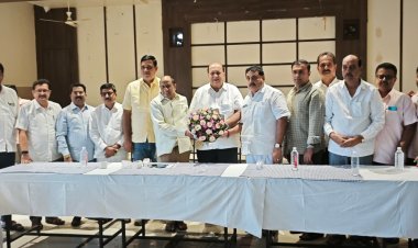 मंत्री हसन मुश्रीफ यांना बकरी ईदनिमित्त मान्यवरांसह नागरिकांच्या शुभेच्छा