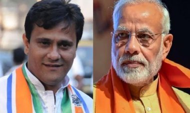 नेहरूंना मागे टाकणाऱ्या मोदींसाठी, मनसेकडून मोदींच्या 'महाविक्रमांचे' बॅनर्स झळकवत सिद्धिविनायक मंदिरात महापूजा!