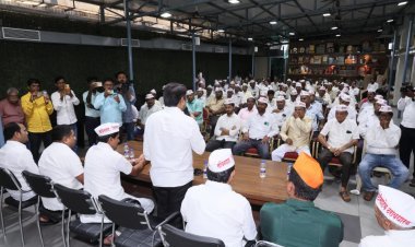 गोकुळ वाचविण्यासाठी राजकारण बाजूला ठेवून समविचारी आघाडीसोबत एकत्र या : आ सतेज पाटील