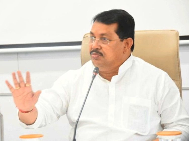 कर्जमाफीच्या अटींवरून वाद; शेतकरी संघटना, विरोधकांचा संताप