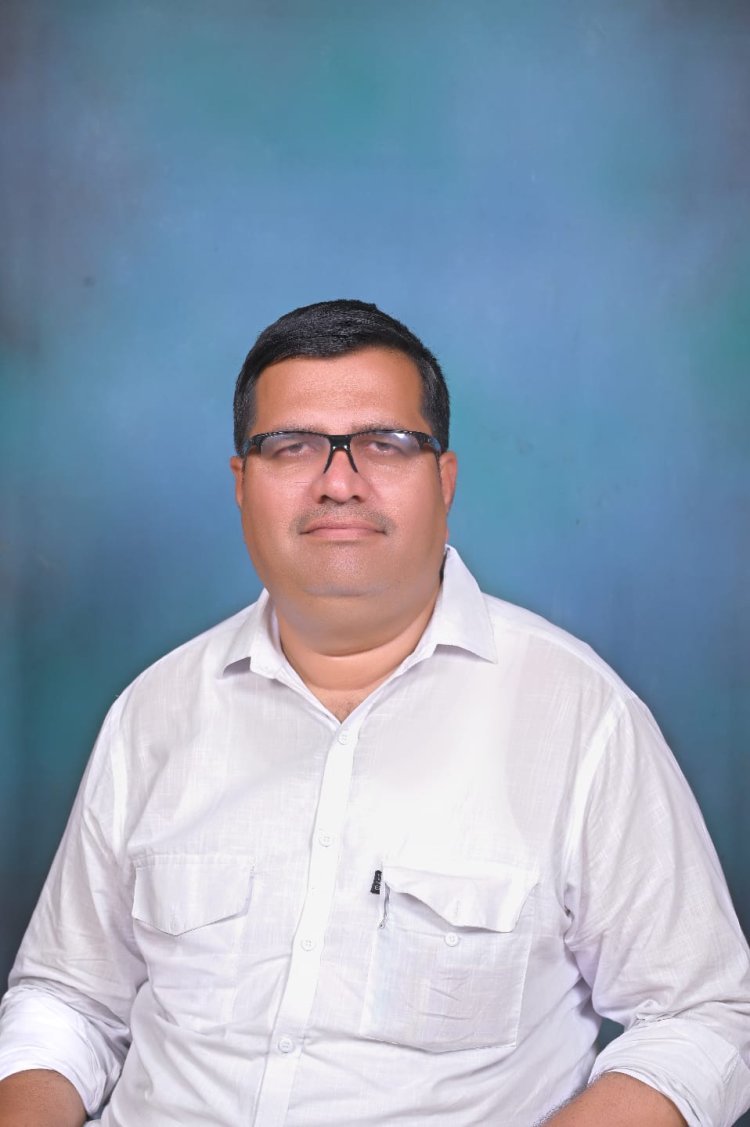 गणवेश वितरणाबाबत शासन निर्णयाचा फेरविचार व्हावा- शिक्षक नेते प्रमोद तौंदकर