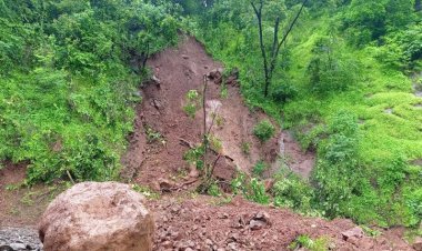 कोकणात पावसाचे तांडव; कशेडी घाटात दरड कोसळल्याने मुंबई-गोवा महामार्ग ठप्प, ताम्हिणी मार्गही बंद