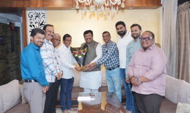 कोल्हापूर जिल्हा बार असोसिएशनने आ. राजेश क्षीरसागर यांचे मानले आभार
