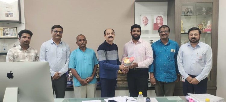 घोडावत विद्यापीठाच्या शिरपेचात मानाचा तुरा; फार्मसीच्या पराग भोपाळेला लक्झेंबर्गमध्ये मिळाली नोकरी!
