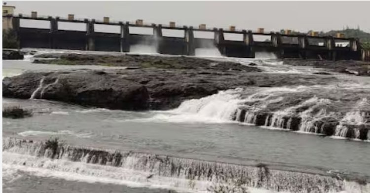 पुण्यात पावसाचा हाहाकार! खडकवासला धरण ओव्हरफ्लो; मुठा नदीला पूर, भिडे पूल पाण्याखाली