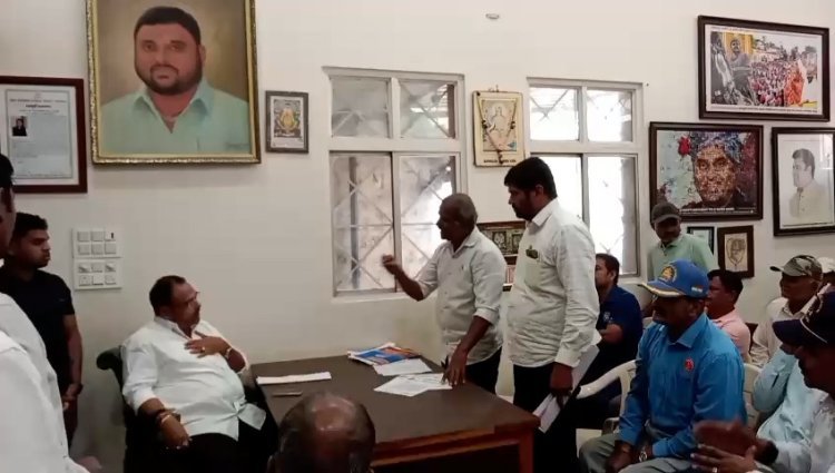 सैनिक टाकळीत एमआयडीसीचा वाद पेटला ! आमदार यड्रावकरांची भूमिका संदिग्ध ; ग्रामस्थ आक्रमक