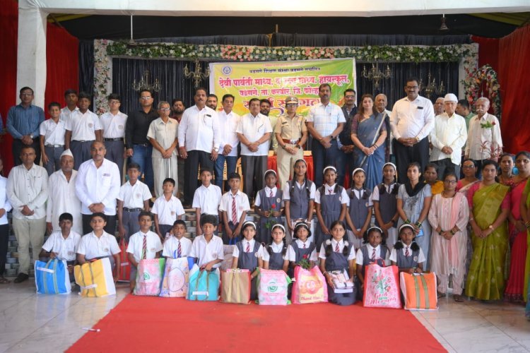 शिवसाई मंडळाची विद्यार्थी दत्तक योजना होतकरू मुलांच्या स्वप्नांना बळ देणारी - डॉ.संपत खिलारी