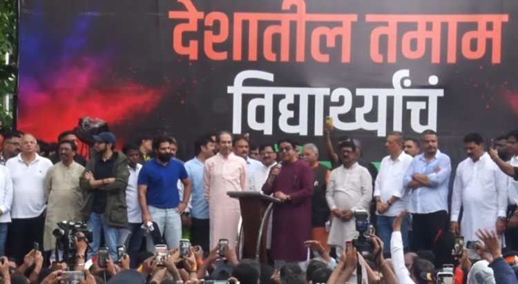 शिवाजी पार्कातून ठाकरे बंधूंचा केंद्र सरकारवर घणाघात; मोदींपासून नितीन गडकरी सगळ्यांना सुनावलं