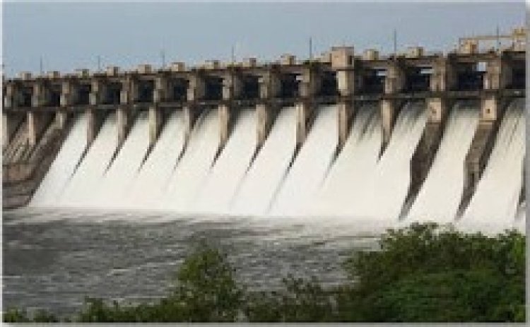 उजनी धरण भरतीच्या उंबरठ्यावर! 94% पाणीसाठा, 70 हजार क्युसेक आवक; भीमा नदीकाठी सतर्कतेचा इशारा