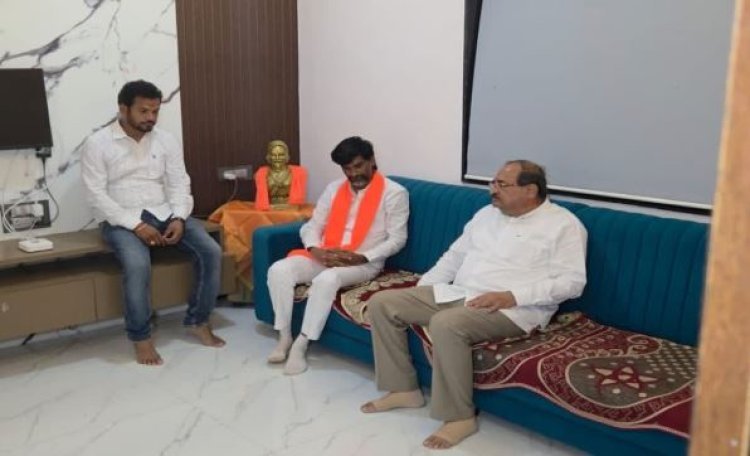 'फडणवीसांनी घेतलेली भूमिका कोणत्याही मुख्यमंत्र्याने घेतली नाही'; मनोज जरांगे यांच्या इशाऱ्यानंतर विखे पाटलांचे स्पष्टीकरण