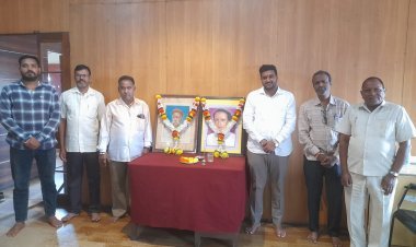 महापालिकेच्यावतीने लोकमान्य टिळक व लोकशाहीर आण्णाभाऊ साठे यांना अभिवादन