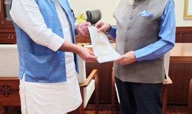 विद्यार्थ्यांच्या हिताचा विचार करून कोल्हापुरात एनडीए परीक्षेचे केंद्र सुरू करावे - खा.धनंजय महाडिक