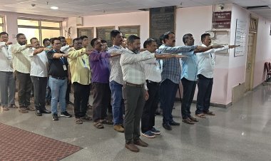 जिल्हा परिषद येथे सद्भावना दिनानिमित्त सर्वधर्मसमभावाची शपथ