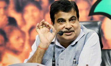 नितीन गडकरी म्हणाले, "आता जबाबदारी नव्या पिढीकडे देण्याची वेळ" चर्चेनंतर कार्यालयाकडून स्पष्टीकरण