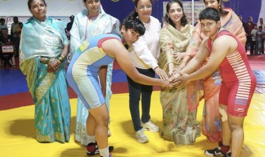 'शाहू'च्या मॅटवरील कुस्ती स्पर्धेत उच्चांकी ४२५ मल्लांचा सहभाग; महिला व पुरुष(वरिष्ठ) गटात रोमहर्षक लढती