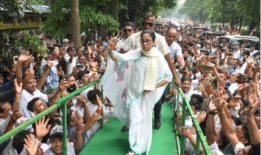 व्होटचोरी'साठी SIRचा वापर, निवडणुका हायजॅक करण्याचा भाजपचा डाव; पोलिसांवरही ममता बॅनर्जींचा गंभीर आरोप