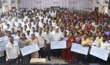 गोरगरिबांचे वाली हसन मुश्रीफ यांचे फोटो घराघरात लावा"; माजी आमदार संजयबाबा घाटगे यांचे भावनिक आवाहन